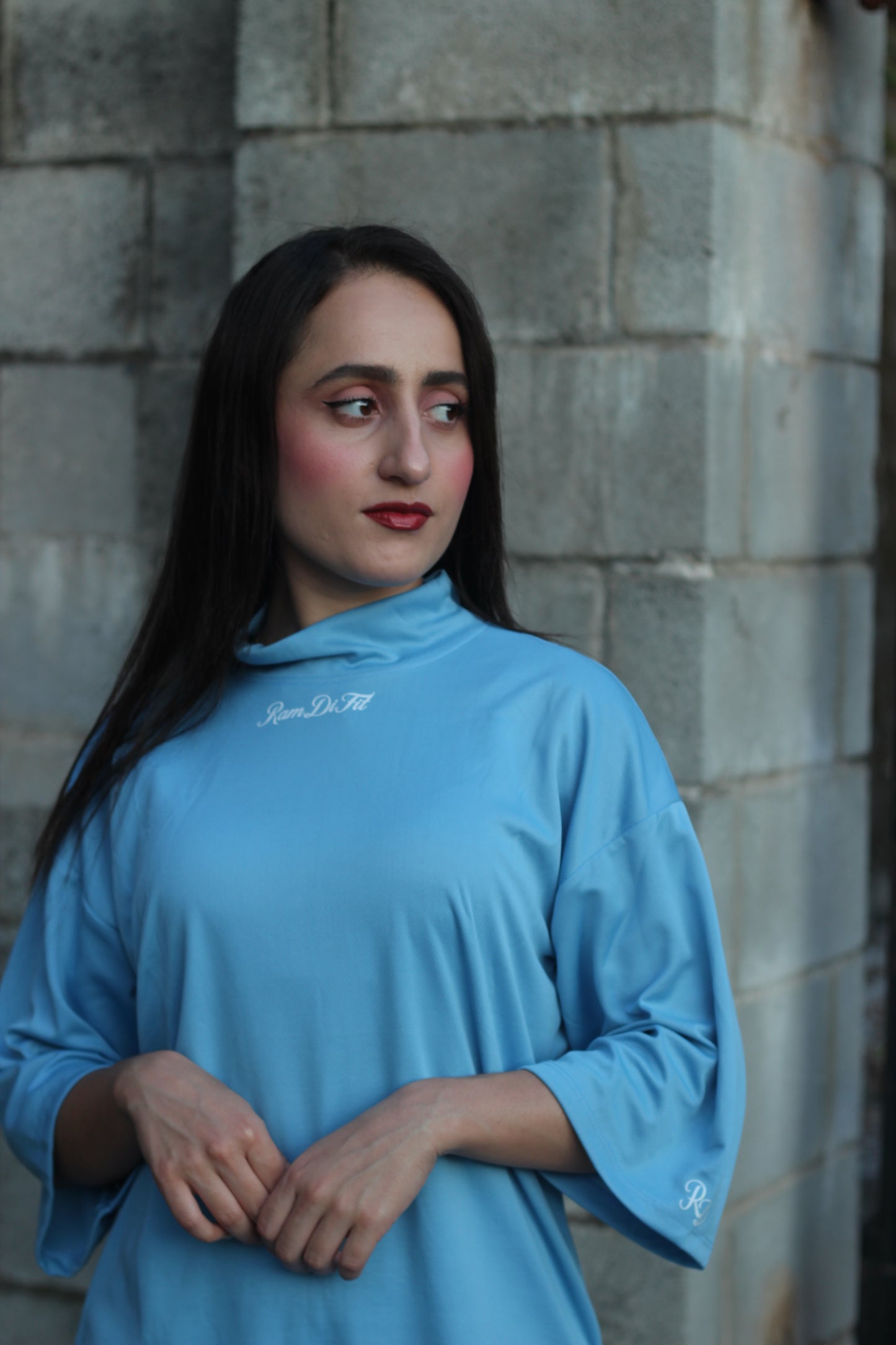Modest Sports T-shirt Oversized in Light Blue