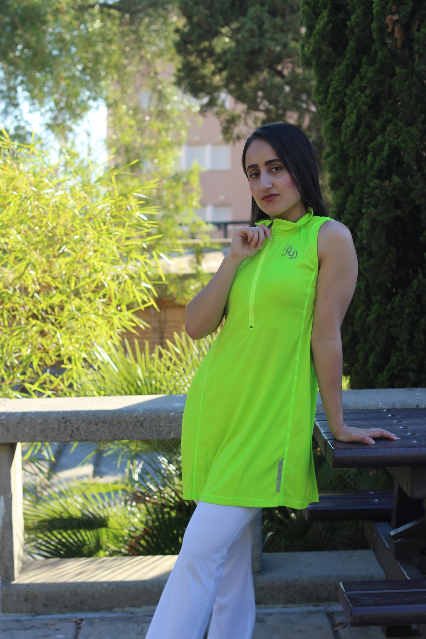 Modest Sports Gilet in Green