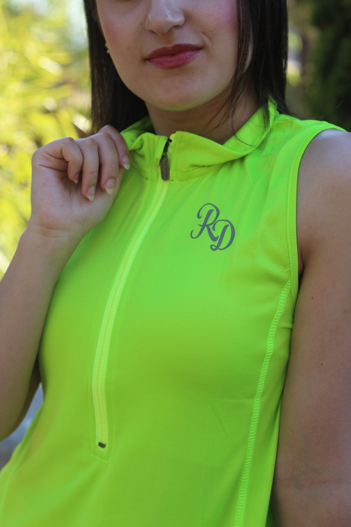 Modest Sports Gilet in Green