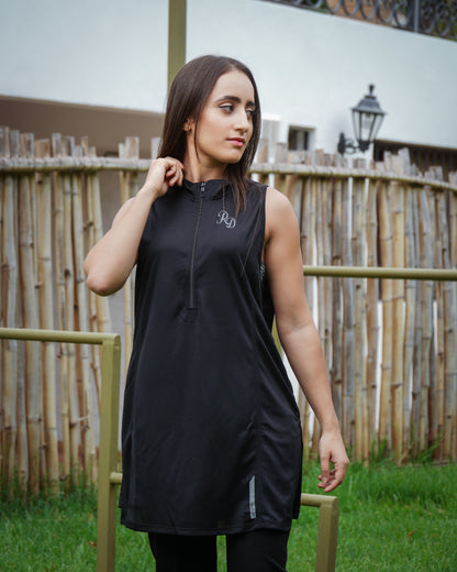 Modest sports Gilet in Black