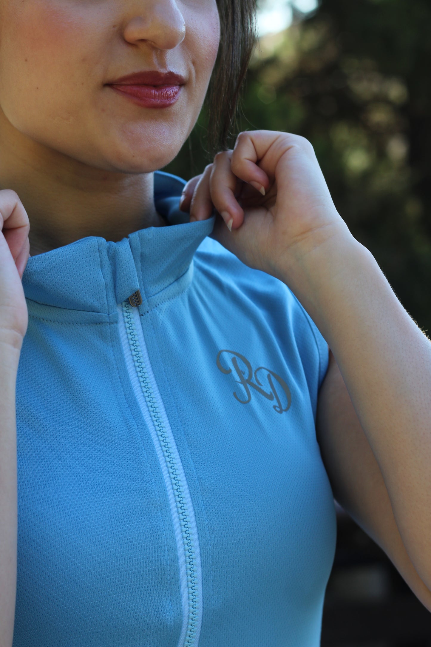 Modest Sports Gilet in Light Blue