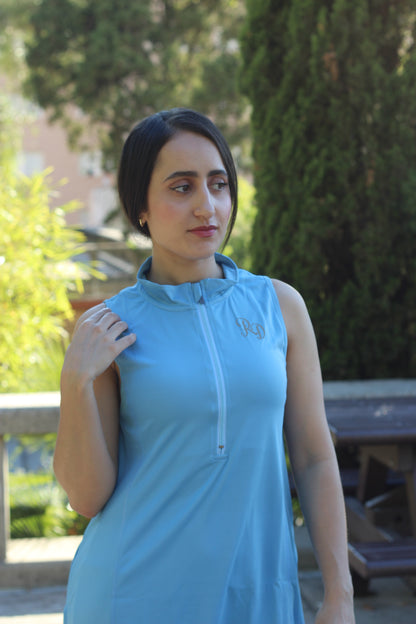 Modest Sports Gilet in Light Blue