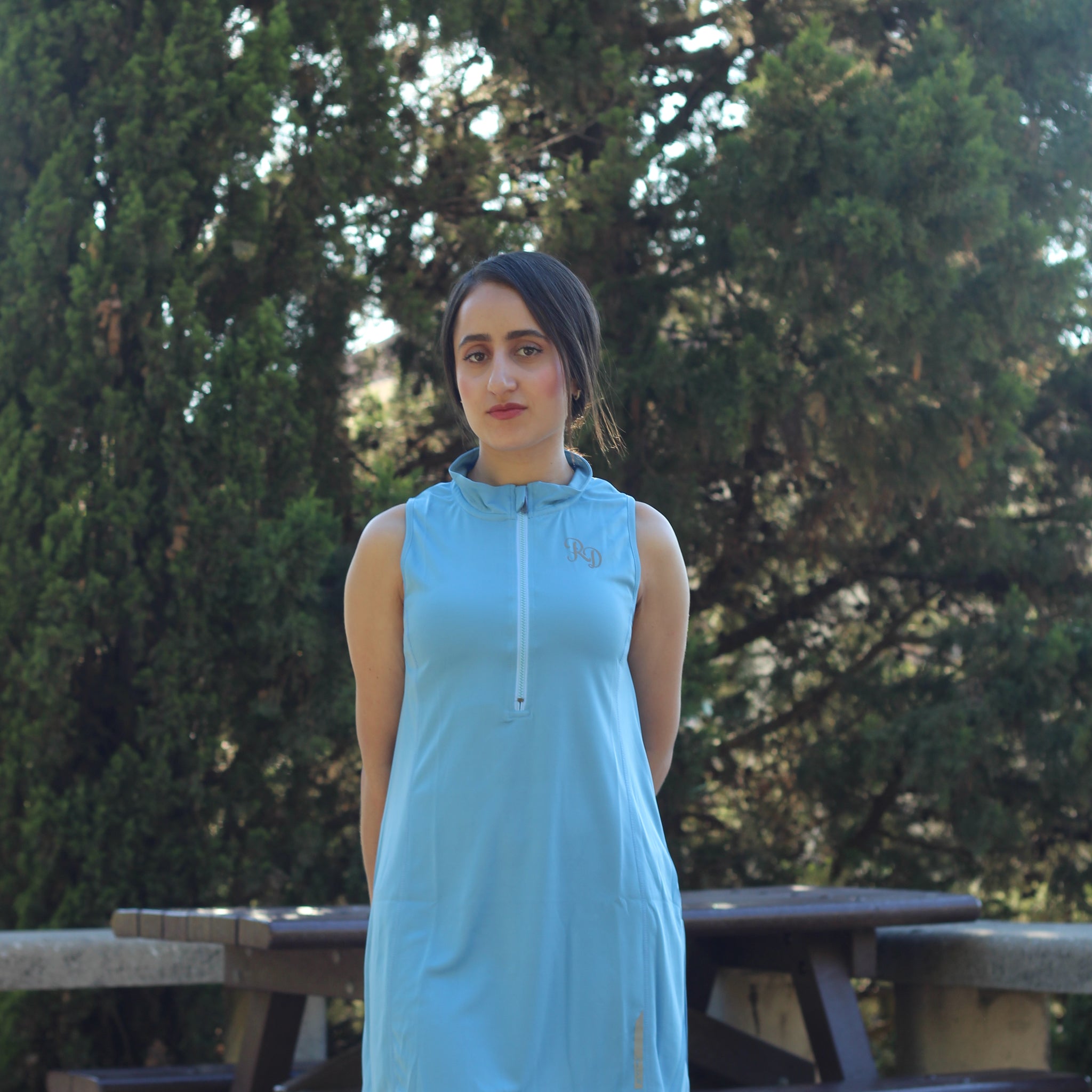 Modest Sports Gilet in Light Blue